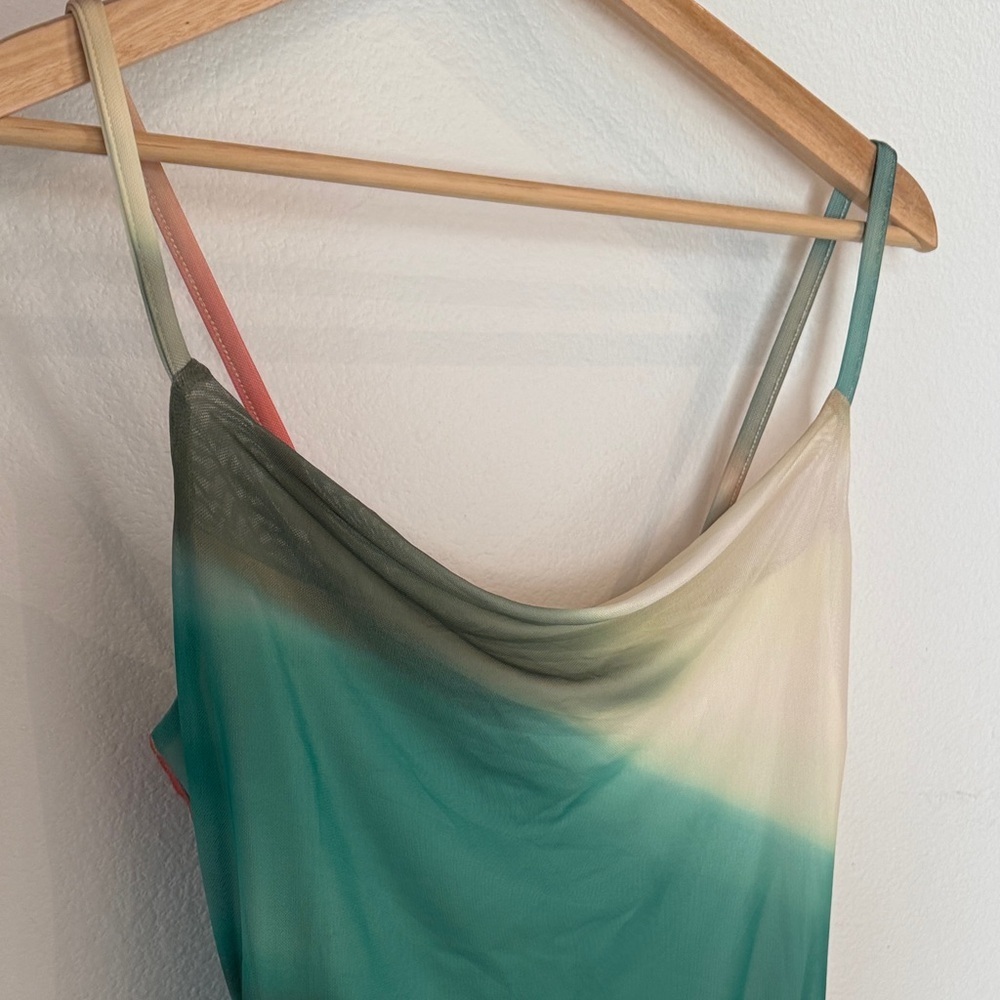 🆕 Pretty Garden Bodycon Asymmetrical Mesh Mini Ombré Dress, Size M - Picture 3 of 15